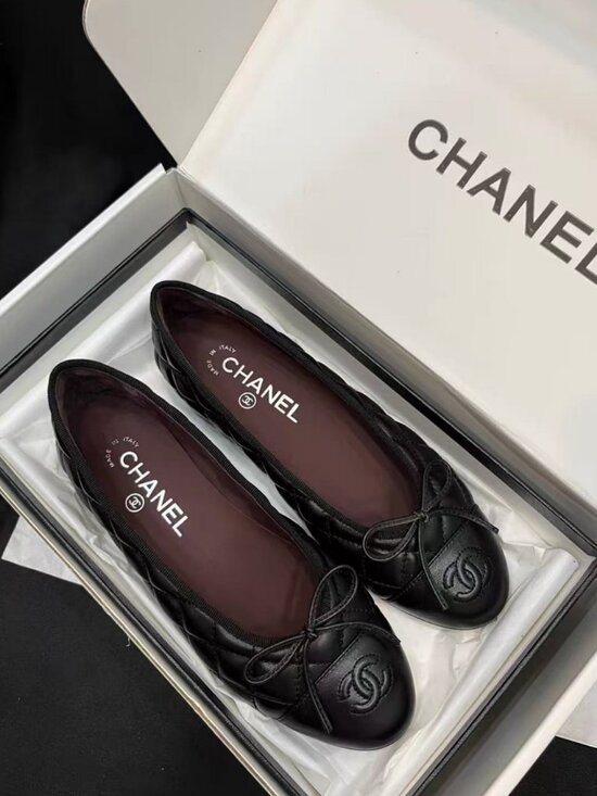 CHANEL​​​ Shoes - CHANEL Black Quilted Leather Bow CC Logo Ballet Flats